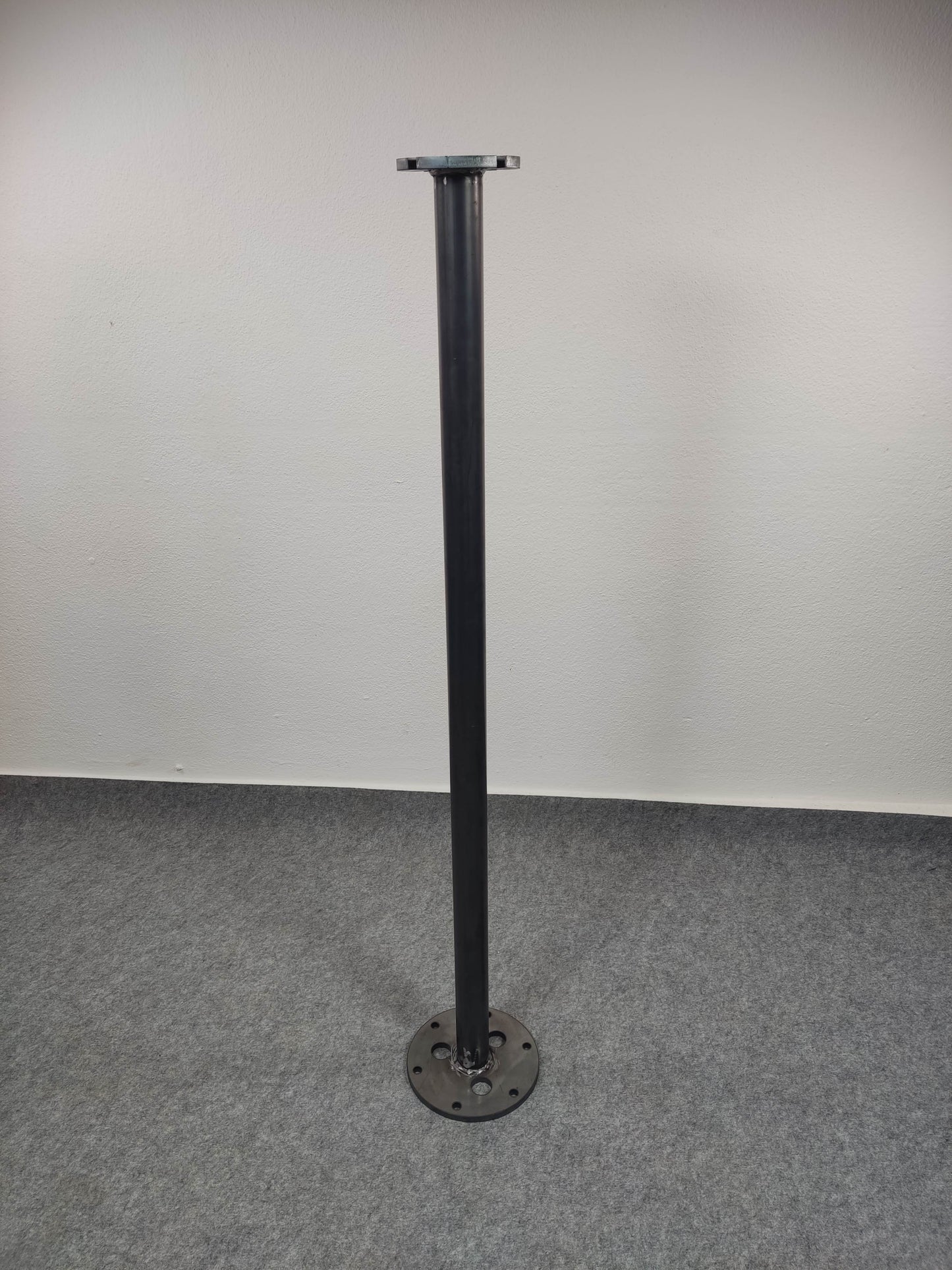 mast-halterung-windkraft-stromerzeugung-notstrom-kleinwindkraftanlage-windrad
